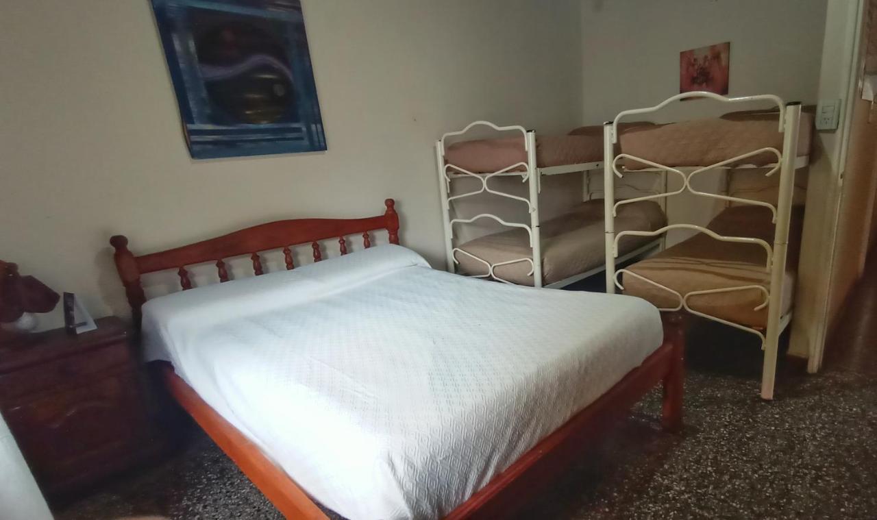 Hostal La Pachamama سالتا المظهر الخارجي الصورة